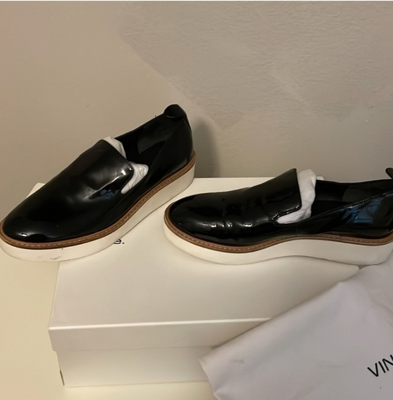 Vince Womens Patent Leather Platform Slip On Loafers Size 6 - Picture 4 of 7